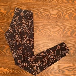 Nike Floral Women’s Leggings